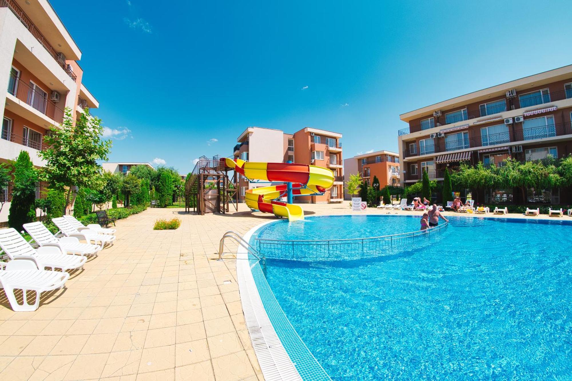 Holiday Garden Resort Sunny Beach Exterior foto